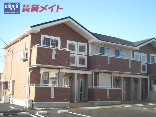 ハピネス・フジ