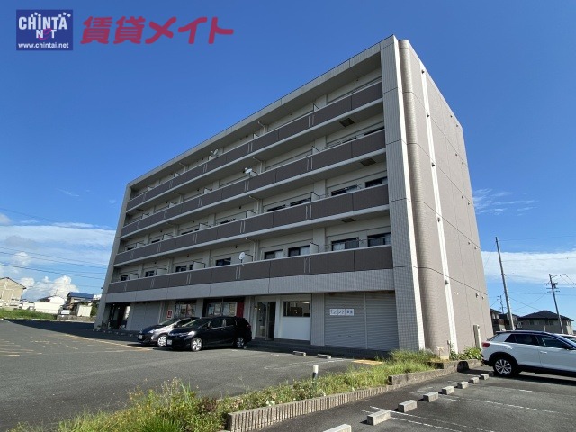 リビングタウン鈴鹿旭が丘　E棟