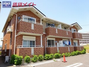 クレア　フォー　シーズンズＣ外観写真