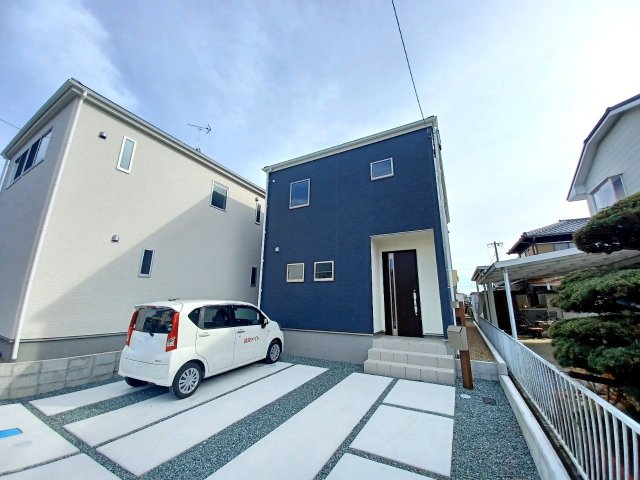 リーブルファイン長太栄町　1号棟