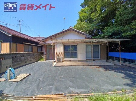 長太栄町2丁目借家外観写真