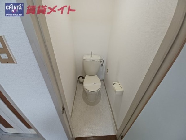 トイレ(別部屋参考写真となります)