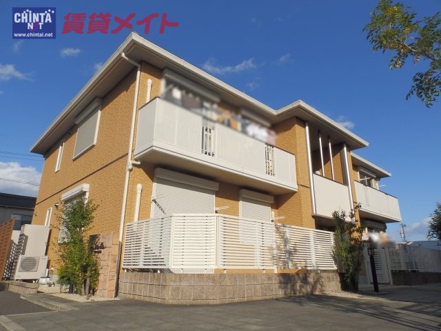 アンファミーユ A