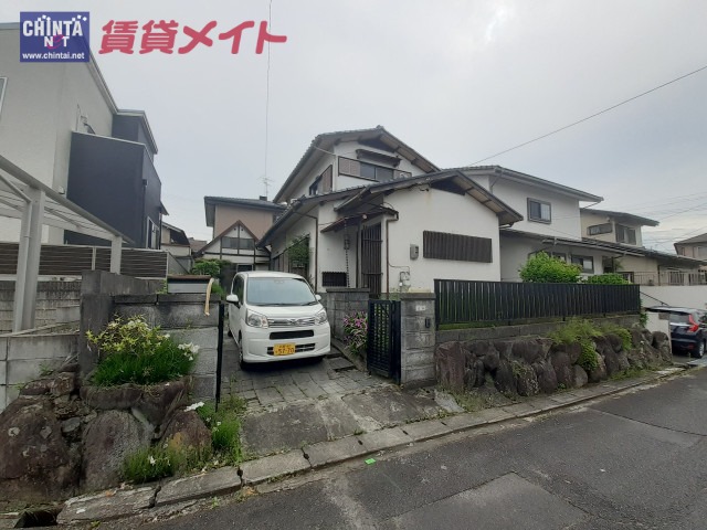 富貴ケ丘4番町邸