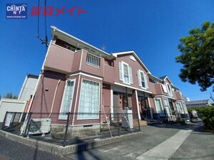 フラワータウン亀山Ⅱ外観写真
