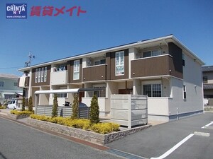 セレーノ・ダンディライオン外観写真