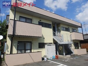 メゾンクリスタル外観写真