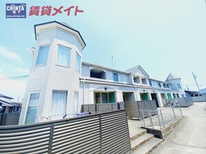Ｆ．アザレア　7外観写真