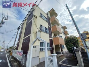 ＣＡＳＡ　ＤＥ　ＢＩＥＮＥＳＴＡＲ外観写真