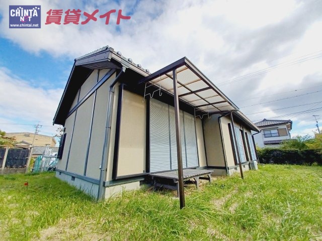 阿漕町津興　LIFE貸家