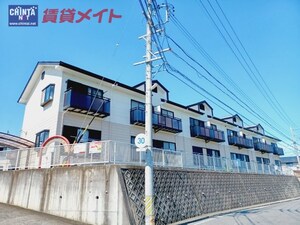 ノース・カナルA棟外観写真