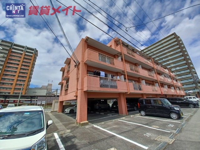 リパルティーレ津新町　B棟