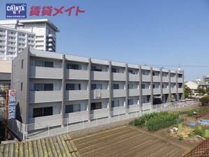 サクラーレ外観写真
