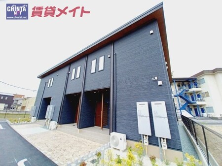 ラルース　Ｂ外観写真