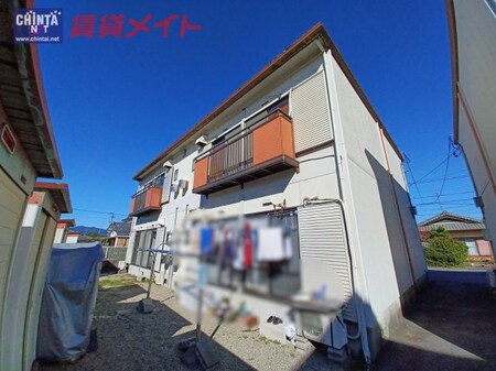 ハイツ奥山Ａ棟外観写真