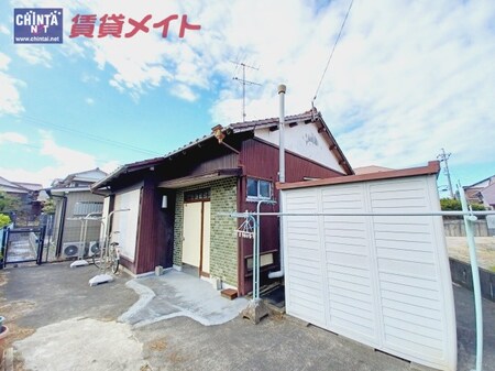 津市半田借家外観写真