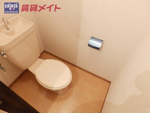 トイレ(※写真は別部屋です。)