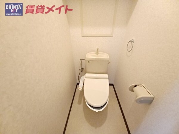 トイレ(同物件、別部屋の写真です)