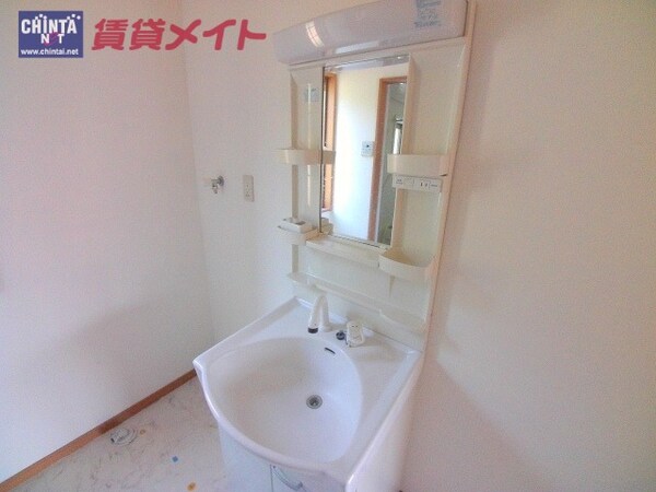 洗面設備(洗面所同一タイプ部屋写真)