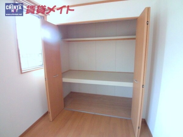 収納(収納同一タイプ部屋写真)