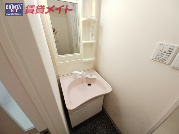 洗面設備(同型別部屋写真)