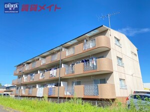 リゾン学南外観写真