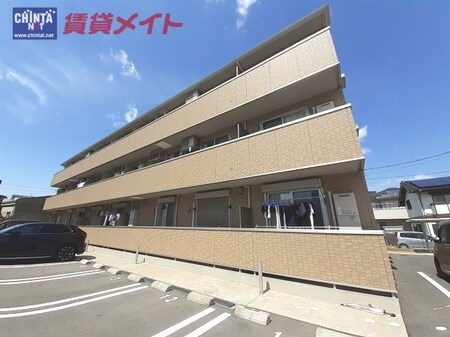 明楽　A棟外観写真