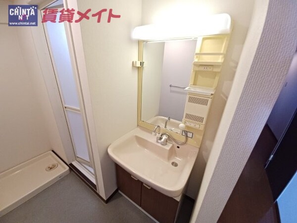 洗面設備(同マンション・別部屋写真になります)