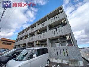 ラフィネ大安C棟外観写真
