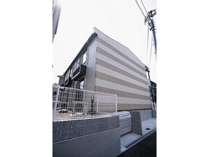 レオパレスシオン外観写真