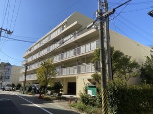 リアライズ東山外観写真