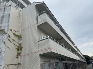 グランディアミアモーレ鈴蘭台外観写真