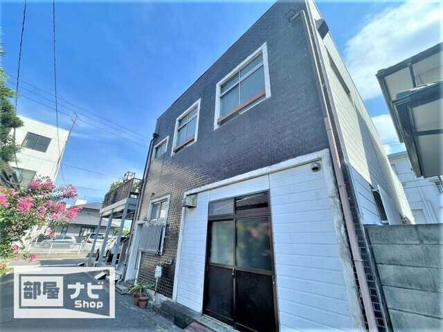 朝日町二丁目一戸建