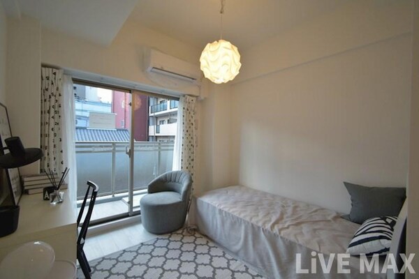 寝室(モデルルーム)