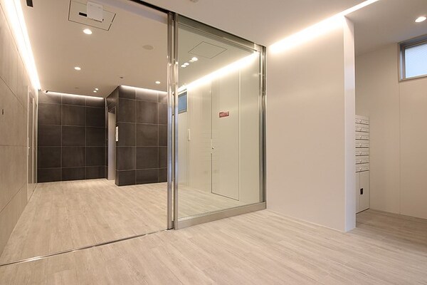 ロビー・ラウンジ