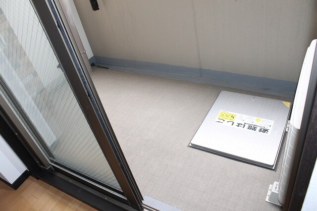 物件内観写真8　(日当たりも良好)