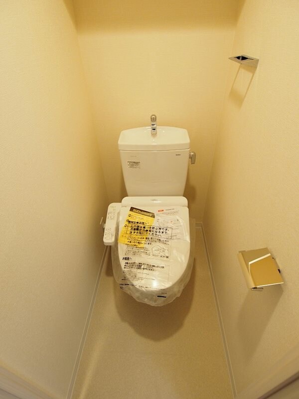 物件外観写真2　(同施工会社の同仕様写真です。)