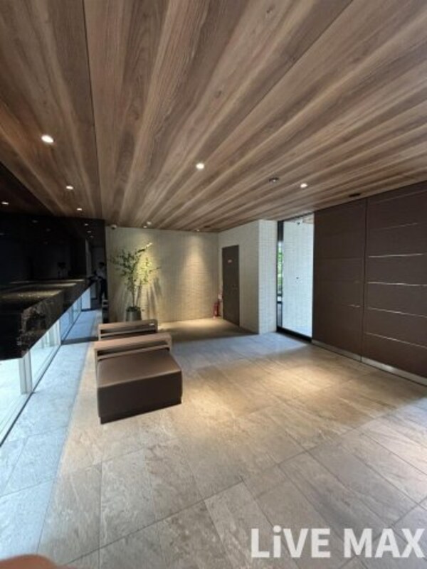 ロビー・ラウンジ