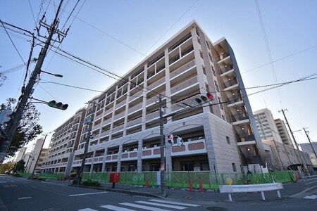 Luxe新大阪α(アルファ)外観写真