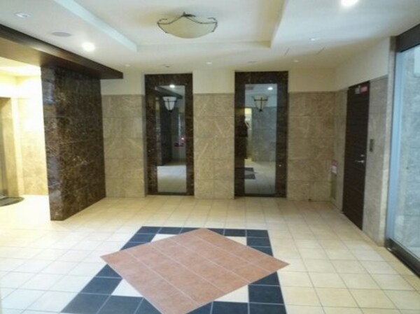 ロビー・ラウンジ