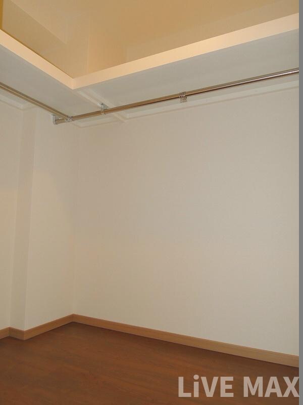 物件内観写真12　(ウォークイン)