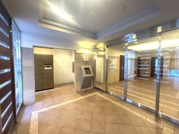 ロビー・ラウンジ