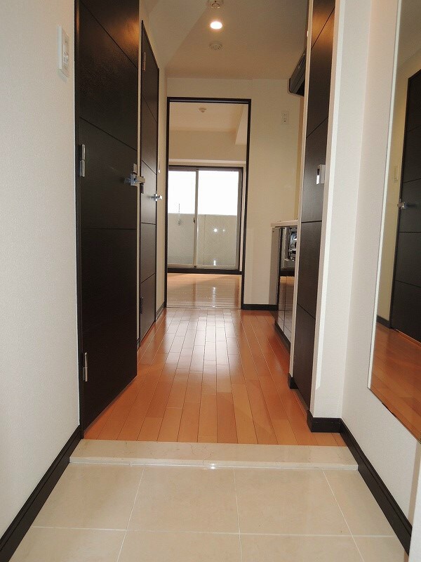 玄関(高級仕様でお洒落です!!お友達にも誇れますよ!!)