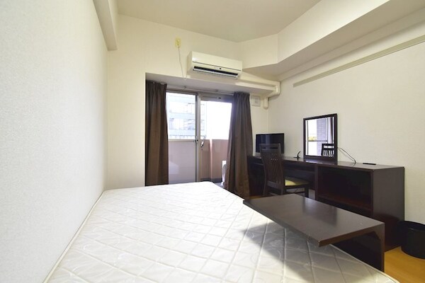 寝室(モデルルーム)