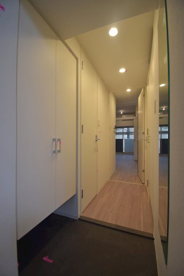 玄関(同施工会社の同仕様写真)
