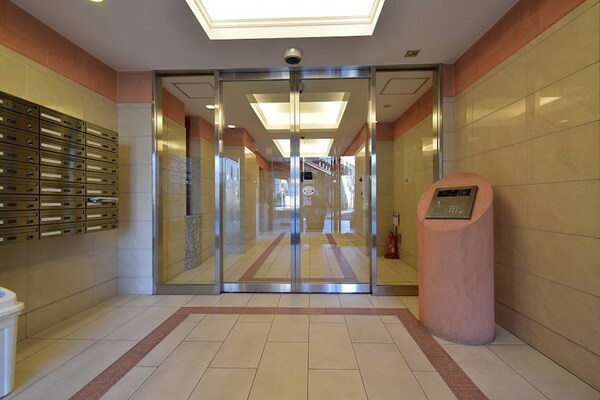 ロビー・ラウンジ