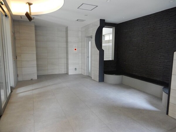 ロビー・ラウンジ