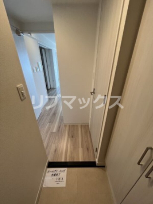 玄関(同施工会社の同仕様写真です。)