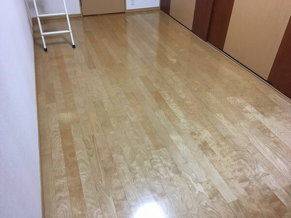 内装他