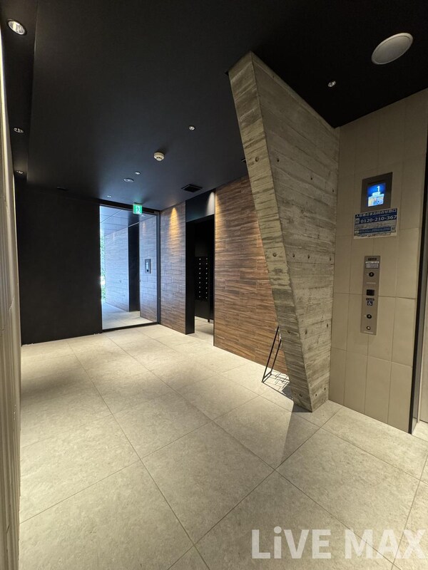 ロビー・ラウンジ